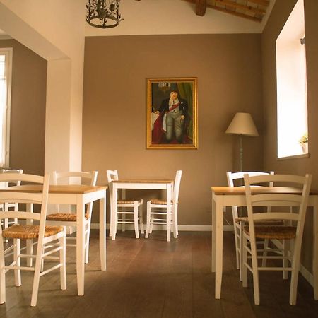 Il Bianconiglio R&B Bed & Breakfast Carraie Exterior foto