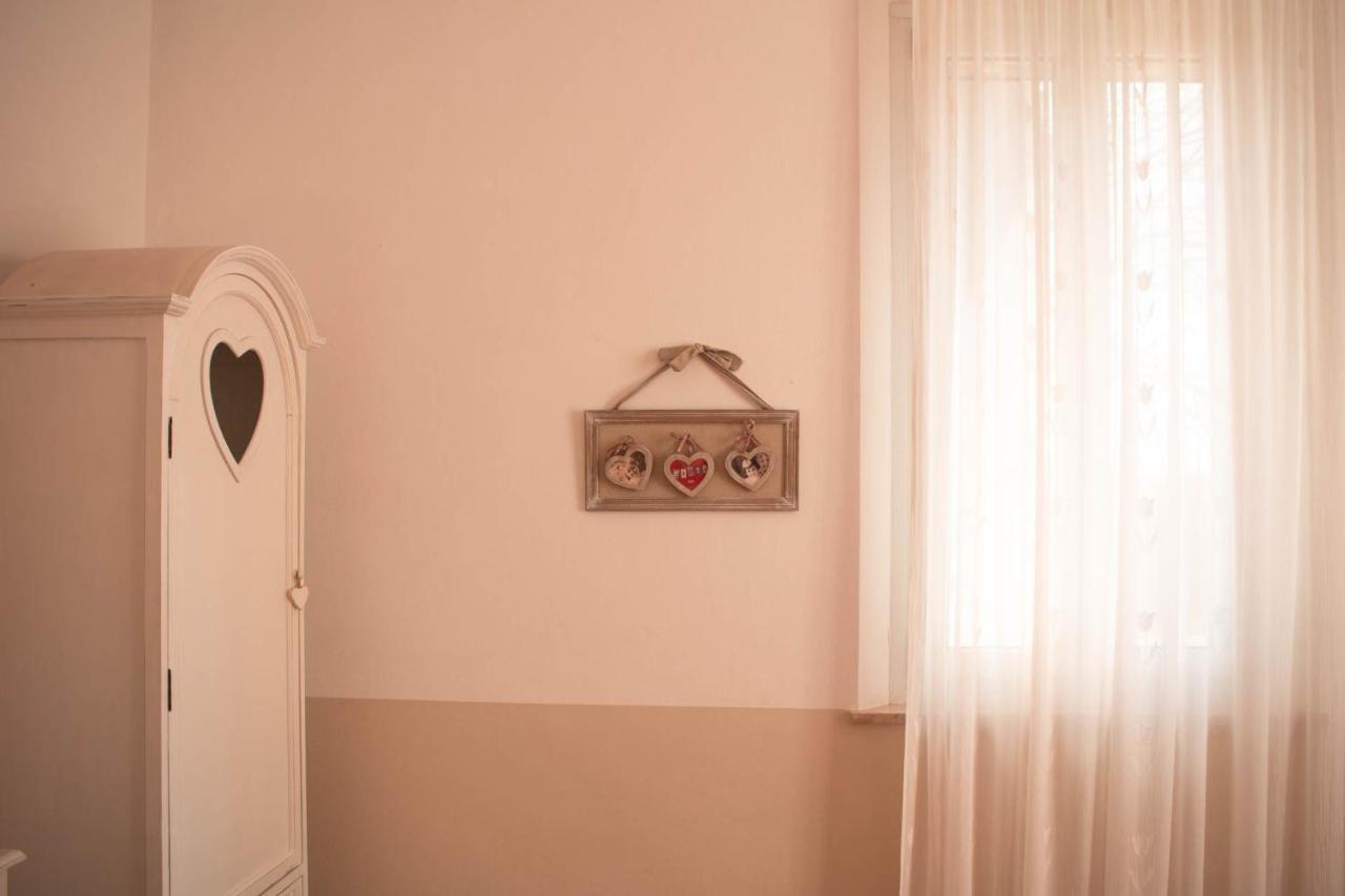Il Bianconiglio R&B Bed & Breakfast Carraie Exterior foto