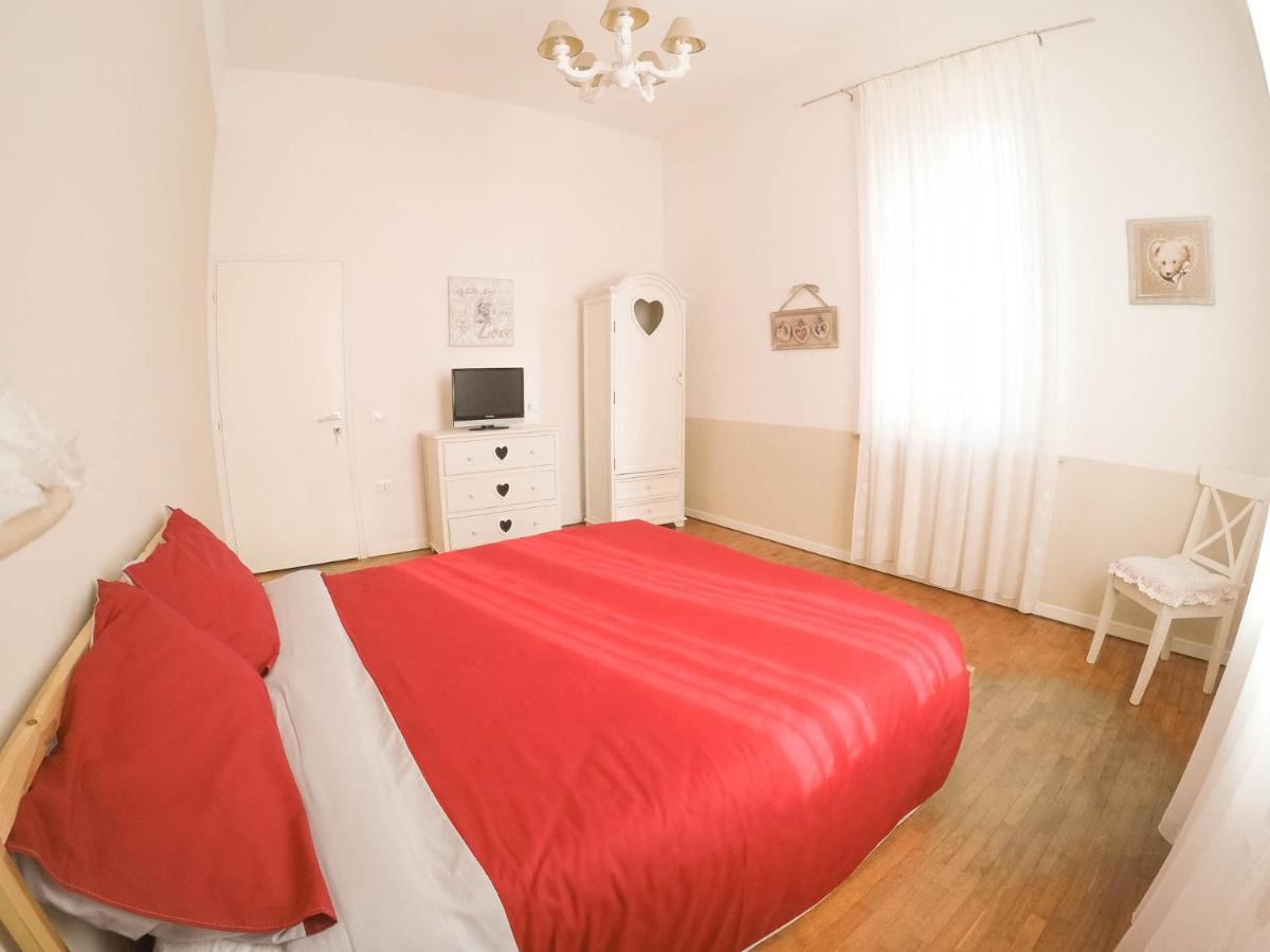 Il Bianconiglio R&B Bed & Breakfast Carraie Exterior foto